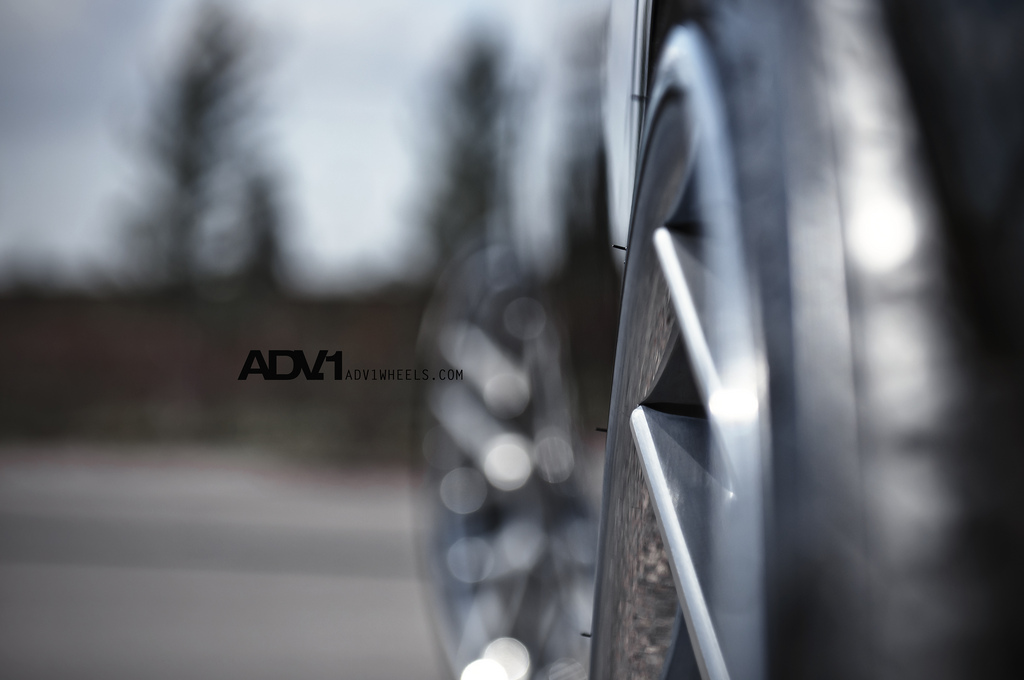 ADV.1-BMW-7-Series-photo-07